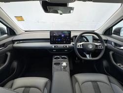 2025 MG MGS5 EV Essence 62