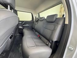 2025 MG MGU9 Explore X