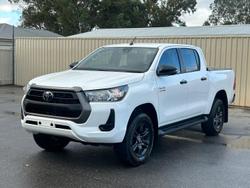 2021 Toyota Hilux SR