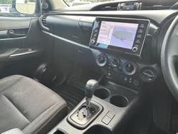 2021 Toyota Hilux SR