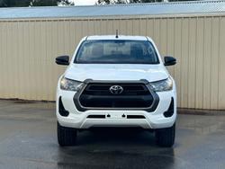 2021 Toyota Hilux SR