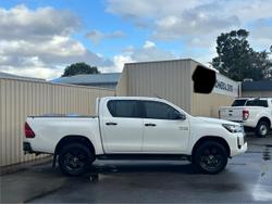 2021 Toyota Hilux SR