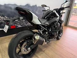 2026 Kawasaki Z900 (ZR900) WHITE