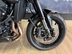 2026 Kawasaki Z900 (ZR900) WHITE