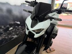 2026 Kawasaki Z900 (ZR900) WHITE
