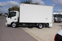 2022 Hino 300 Series 616 WHITE
