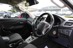 2022 Mitsubishi Triton GLX-R