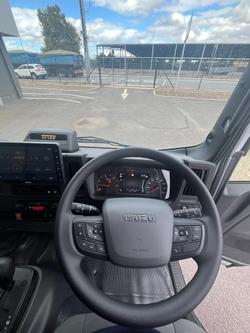 2026 Isuzu N Series NPR 45/65-175 MT D28 Tradepack