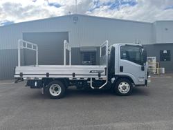 2026 Isuzu N Series NPR 45/65-175 MT D28 Tradepack