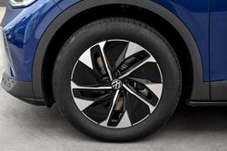 2025 Volkswagen ID.4 Pro