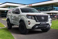2022 Nissan Navara SL