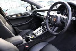 2022 Porsche Macan