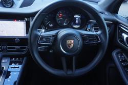 2022 Porsche Macan