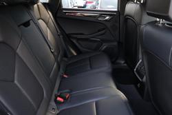 2022 Porsche Macan