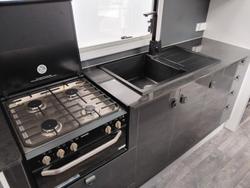 2021 New Age Caravans Manta Ray Mr19ers2 Couples Caravan