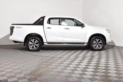 2023 Isuzu D-MAX LS-U