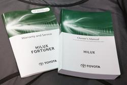 2024 Toyota Hilux SR5