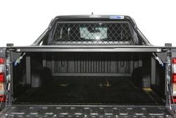 2024 Toyota Hilux SR5