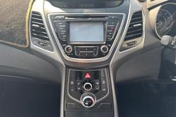 2014 Hyundai Elantra Trophy