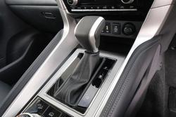 2025 Mitsubishi Pajero Sport GLS