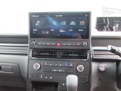 2026 Hyundai STARIA LOAD