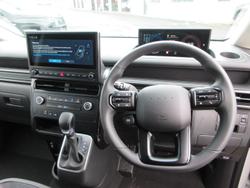 2026 Hyundai STARIA LOAD