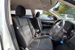 2016 Mitsubishi Outlander LS