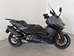 Yamaha Tmax 560