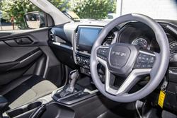2026 Isuzu D-MAX SX