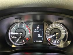 2021 Toyota Hilux SR5