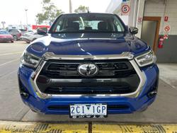 2021 Toyota Hilux SR5