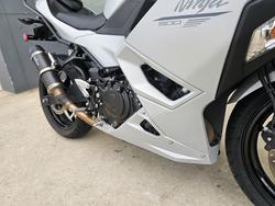 2024 Kawasaki NINJA 500 White