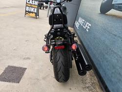 2023 INDIAN CHIEF DARK HORSE Black