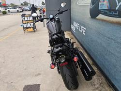 2023 INDIAN CHIEF DARK HORSE Black