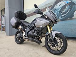 2012 Triumph TIGER 1050 SE (ABS) Black