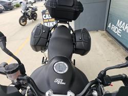 2012 Triumph TIGER 1050 SE (ABS) Black