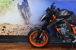 2020 Ktm 890 DUKE R Black