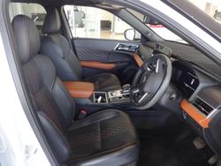 2024 Mitsubishi Outlander Exceed Tourer