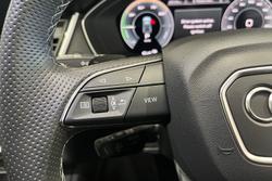 2024 Audi Q5 55 TFSI e S line