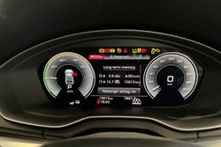 2024 Audi Q5 55 TFSI e S line