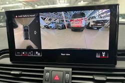 2024 Audi Q5 55 TFSI e S line