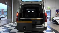 2020 Hyundai iLoad TQ4 MY21 Creamy White