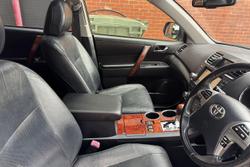 2012 Toyota Kluger Grande GSU45R MY12 AWD Silver Pearl
