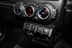 2023 Suzuki Jimny GLX