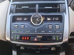 2021 Lexus NX 300h Luxury