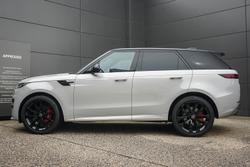 2025 Land Rover Range Rover Sport P360 Dynamic SE