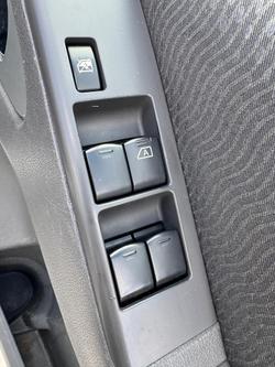 2013 Nissan Navara ST D40 Series 6 4X4 Dual Range Arctic White