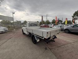 2015 Toyota Hilux Workmate TGN121R 4x2 Glacier White