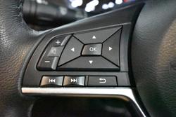 2021 Nissan Navara ST-X