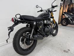 2026 Royal Enfield BEAR 650 Black